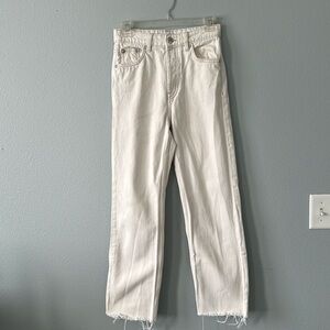 Zara White cream straight leg raw hem contast stitching jeans!